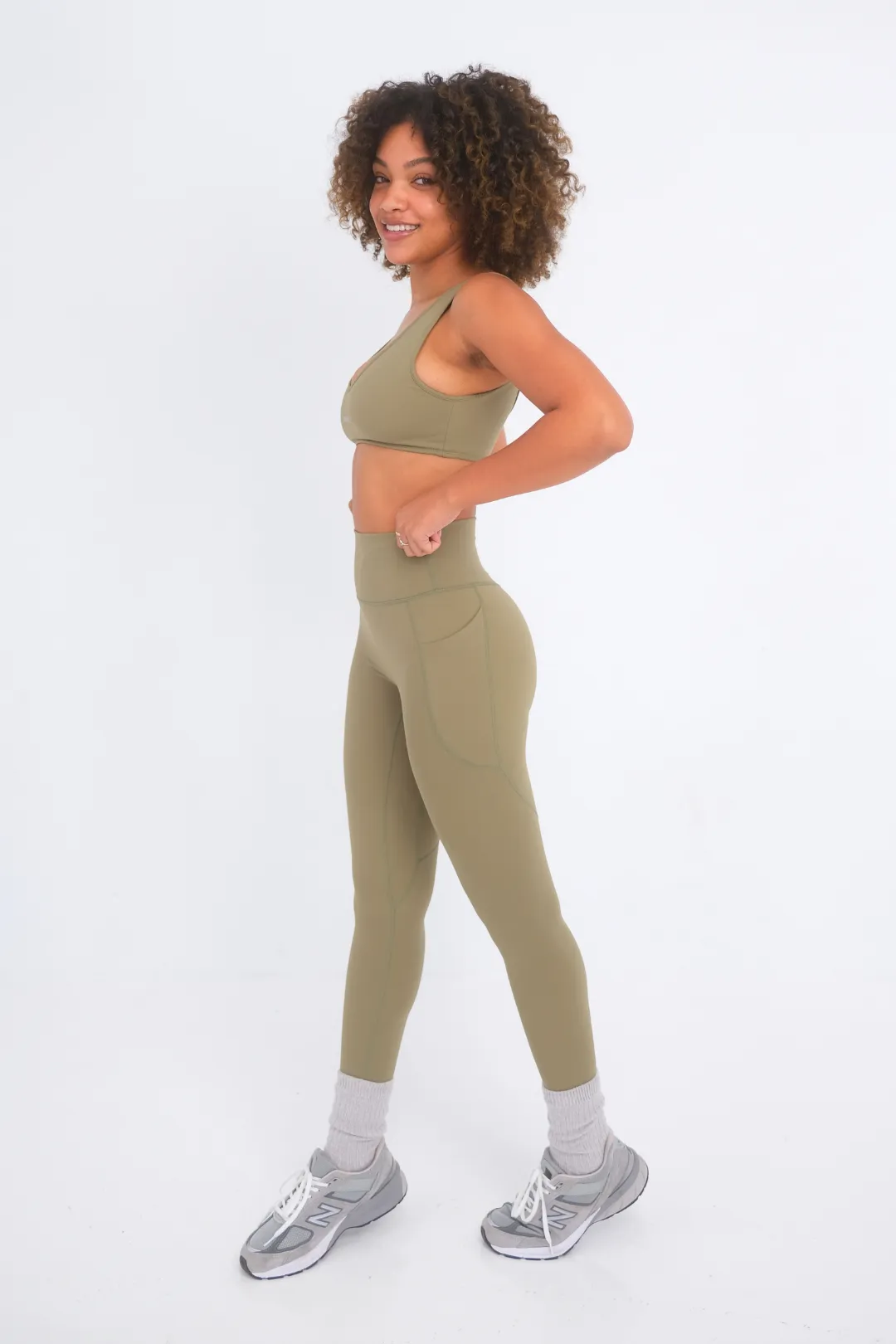 Alpine Sports Bra - Olive