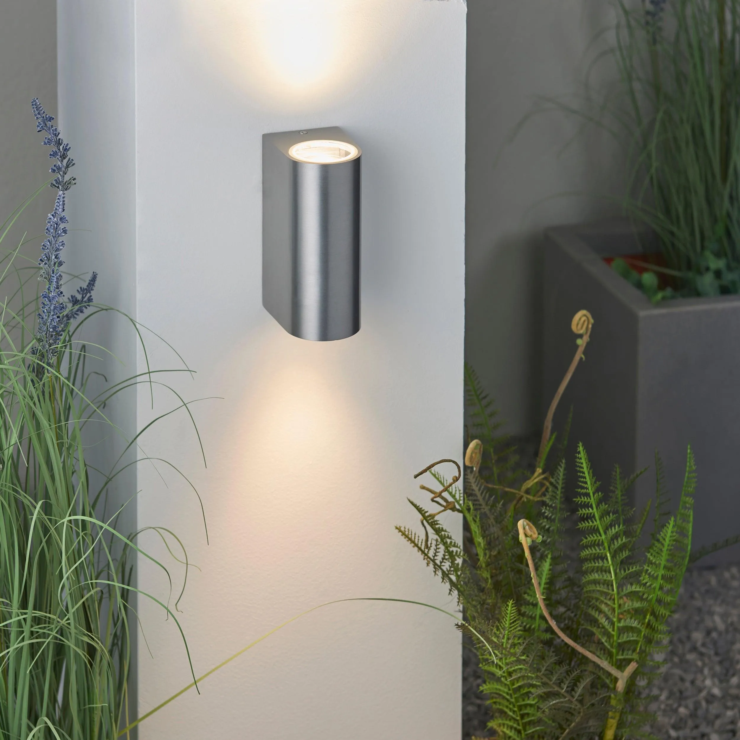 Doron 2 Light Silver Outdoor Wall Light IP44 35W