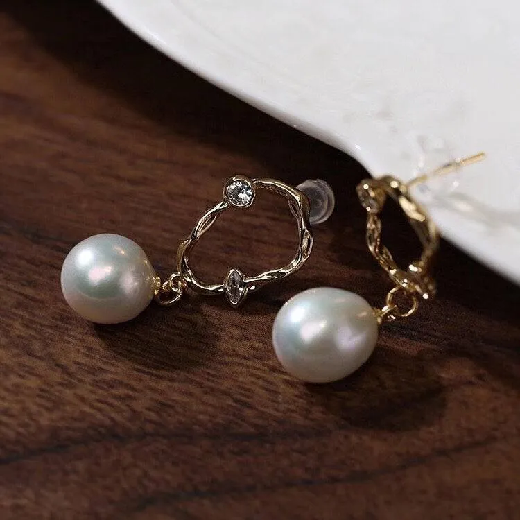 Irregular Pearl Drop Earrings