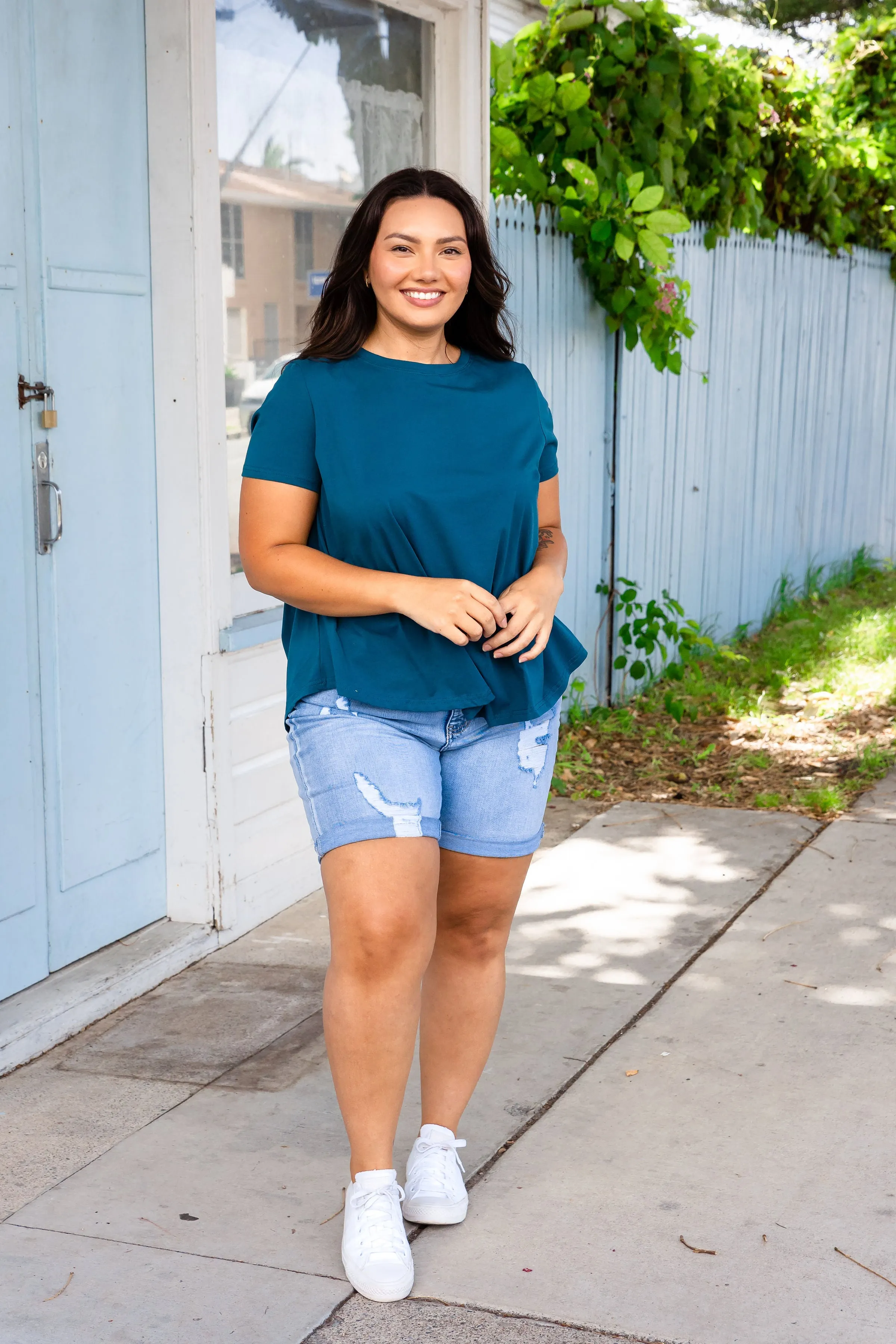 Macey Hi-Low T-Shirt in Teal